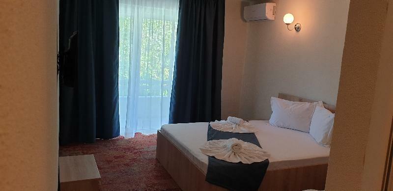 Hotel Irina Venus Eksteriør billede